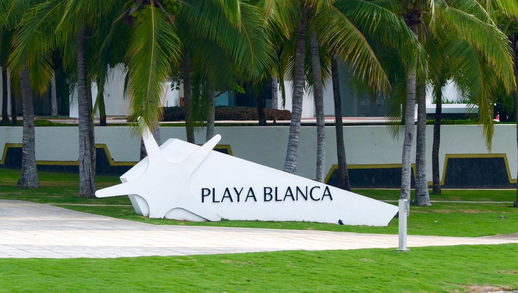プラヤ・ブランカPlayablanca Ocean Blue "Vista Al Mar"アパートメント エクステリア 写真